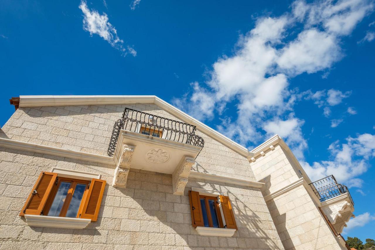 Luxury Stone Villa Nevija 2022 Private Villa Milna  Exterior foto